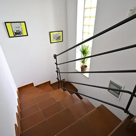 Agatha Villa