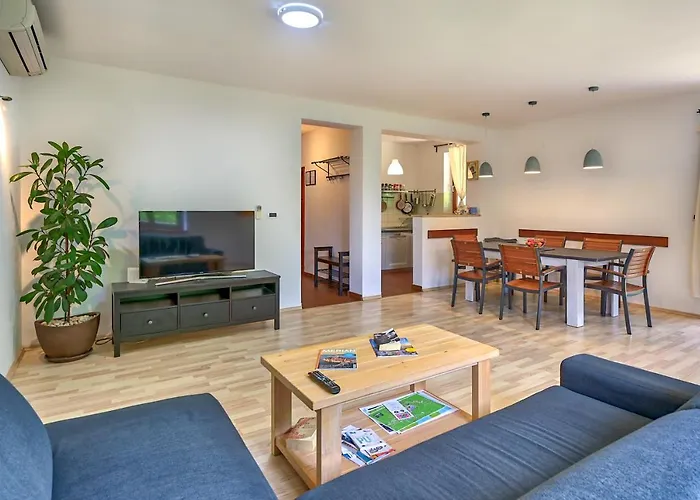 Agatha * 크르니카